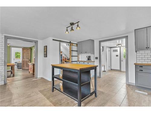 444 Webber Road, Pelham, ON - Indoor Photo Showing Kitchen