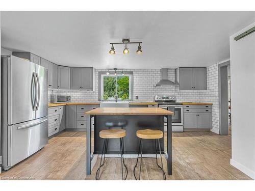 444 Webber Road, Pelham, ON - Indoor Photo Showing Kitchen With Upgraded Kitchen