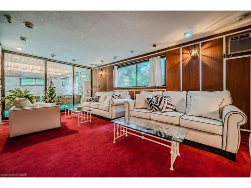 3 Edgehill Road, Toronto, ON - Indoor Photo Showing Living Room