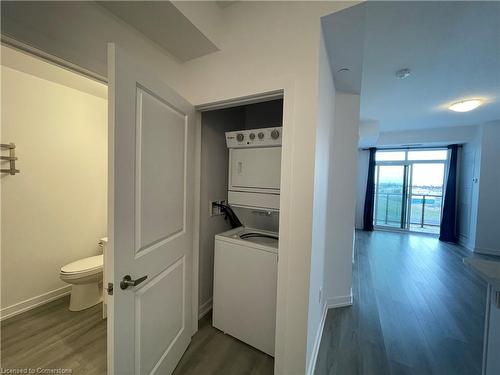 512-5055 Greenlane Road, Beamsville, ON - Indoor Photo Showing Laundry Room