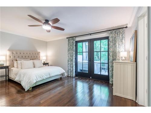 360 North Shore Boulevard E, Burlington, ON - Indoor Photo Showing Bedroom