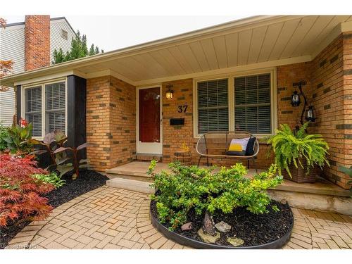 37 Mary Street, St. Catharines, ON - Outdoor With Deck Patio Veranda