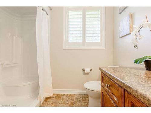 4 Forest Wood Drive, Port Dover, ON - Indoor Photo Showing Bathroom