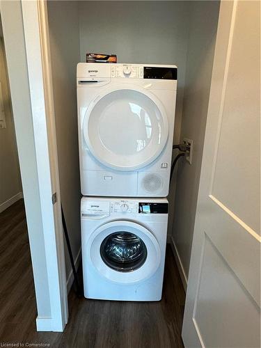 1408-15 Queen Street S, Hamilton, ON - Indoor Photo Showing Laundry Room