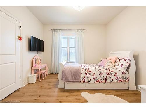 51075 Deeks Road S, Wainfleet, ON - Indoor Photo Showing Bedroom