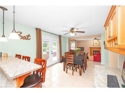 5 Dunrobin Drive, Caledonia, ON - Indoor Photo Showing Dining Room