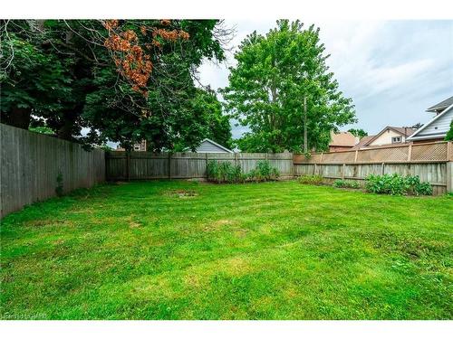 308 Dalhousie Street, Brantford, ON - Outdoor With Backyard