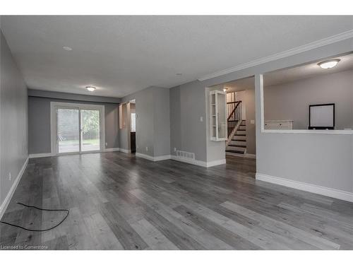 6065 Montevideo Road, Mississauga, ON - Indoor