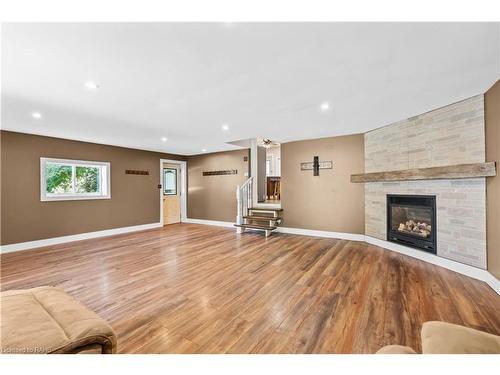 1287 Windham Road 2, Scotland, ON - Indoor With Fireplace