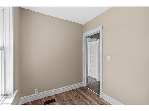 1287 Windham Road 2, Scotland, ON - Indoor Photo Showing Other Room