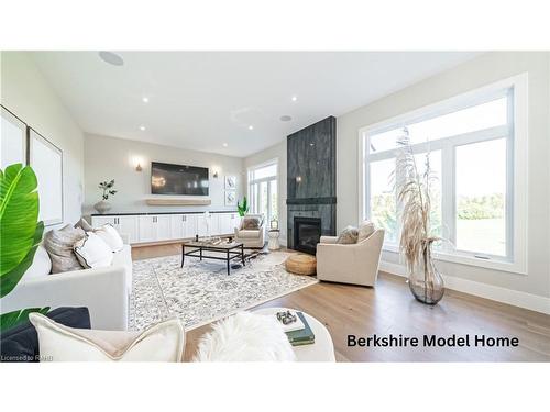 3 Hilborn Street, Plattsville, ON - Indoor Photo Showing Living Room With Fireplace