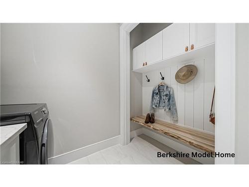 3 Hilborn Street, Plattsville, ON - Indoor Photo Showing Laundry Room