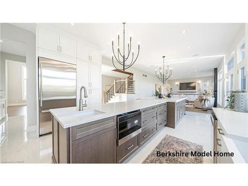 3 Hilborn Street, Plattsville, ON - Indoor Photo Showing Kitchen With Upgraded Kitchen