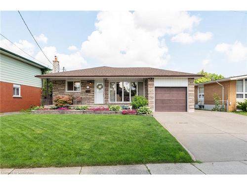 185 Nugent Drive, Hamilton, ON - Outdoor With Facade