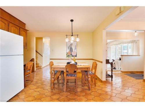 185 Nugent Drive, Hamilton, ON - Indoor Photo Showing Dining Room