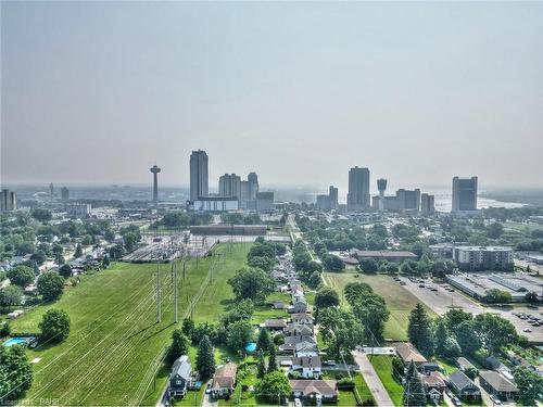 6073 Dixon Street, Niagara Falls, ON - Outdoor With View