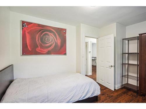 677 Glancaster Road, Mount Hope, ON - Indoor Photo Showing Bedroom