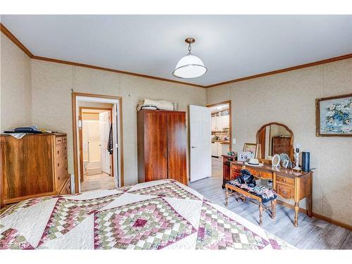 395-3033 Townline Road, Stevensville, ON - Indoor Photo Showing Bedroom