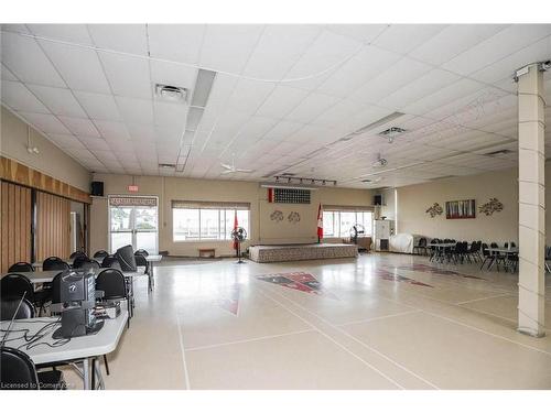 395-3033 Townline Road, Stevensville, ON - Indoor Photo Showing Other Room