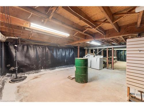 411 Mary Street, Hamilton, ON - Indoor Photo Showing Basement