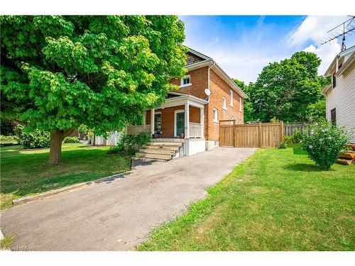 28 Ottawa Street N, Cayuga, ON - Outdoor