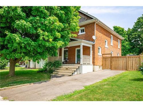 28 Ottawa Street N, Cayuga, ON - Outdoor