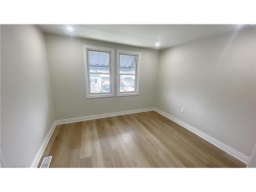 89 Newlands Avenue, Hamilton, ON - Indoor Photo Showing Other Room