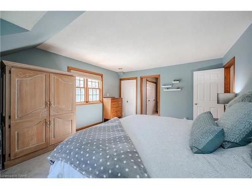 1930 West River Road, Cambridge, ON - Indoor Photo Showing Bedroom