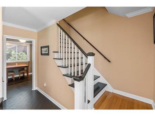 1465 Jefferson Road, Burlington, ON - Indoor Photo Showing Other Room