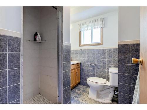 861 Book Road E, Ancaster, ON - Indoor Photo Showing Bathroom