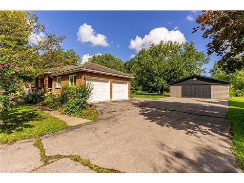 861 Book Road E, Ancaster, ON 