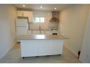 2-51 Wentworth Street S, Hamilton, ON  - Indoor Photo Showing Kitchen 