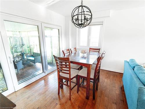 592 Rendezvous Court, Windsor, ON - Indoor Photo Showing Dining Room