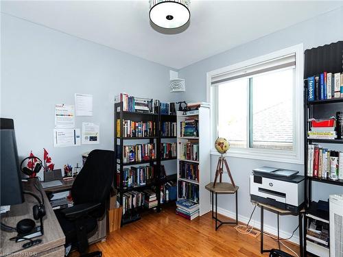 592 Rendezvous Court, Windsor, ON - Indoor Photo Showing Office