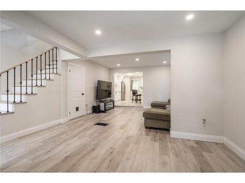 68 Harrison Avenue, Hamilton, ON - Indoor