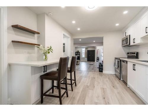 68 Harrison Avenue, Hamilton, ON - Indoor Photo Showing Kitchen