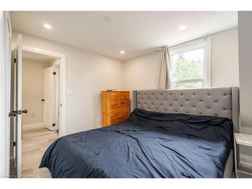 68 Harrison Avenue, Hamilton, ON - Indoor Photo Showing Bedroom