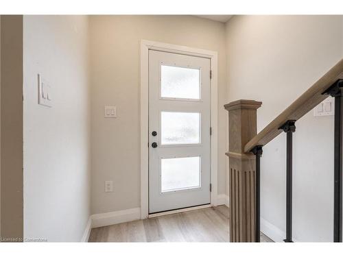 68 Harrison Avenue, Hamilton, ON - Indoor Photo Showing Other Room