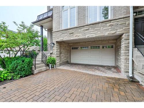 65-1267 Dorval Drive, Oakville, ON - Outdoor With Exterior