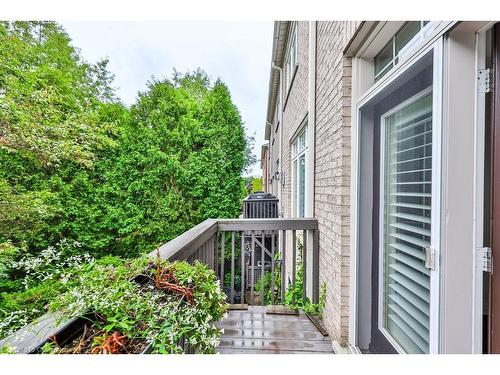 65-1267 Dorval Drive, Oakville, ON - Outdoor