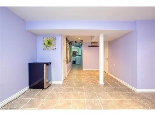 38-386 Highland Road W, Stoney Creek, ON - Indoor Photo Showing Other Room