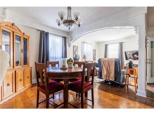 67 Beechwood Avenue, Hamilton, ON - Indoor Photo Showing Dining Room