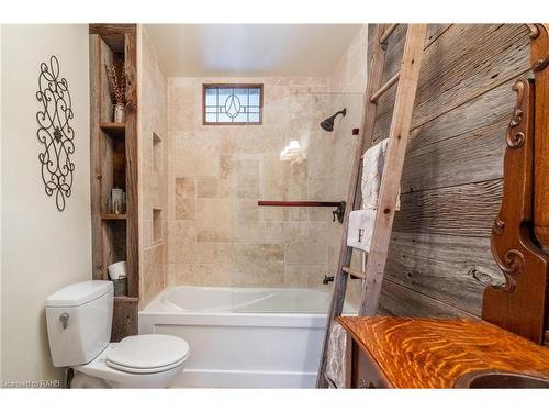 769 Old York Road, Burlington, ON - Indoor Photo Showing Bathroom