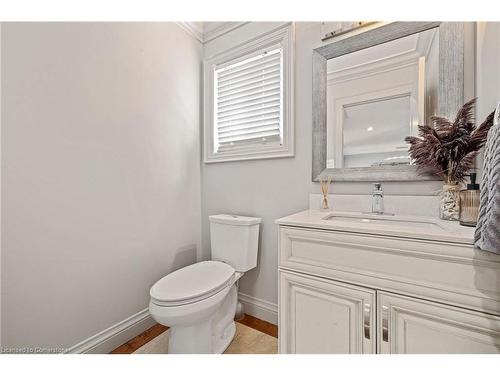 71 Stonepine Crescent, Hamilton, ON - Indoor Photo Showing Bathroom