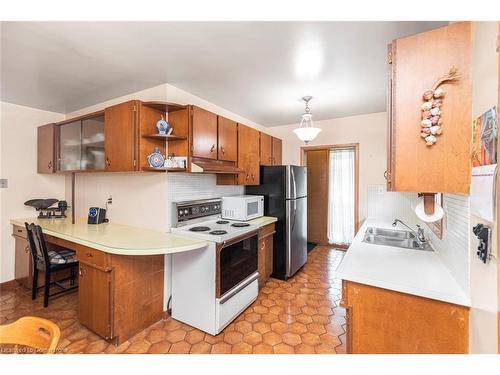 14 Calvert Avenue, Hamilton, ON - Indoor Photo Showing Kitchen With Double Sink