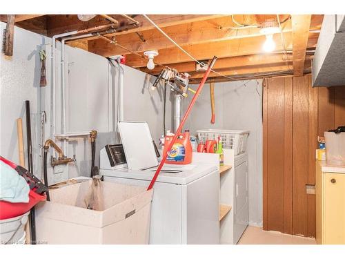 14 Calvert Avenue, Hamilton, ON - Indoor Photo Showing Laundry Room