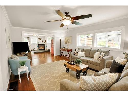 1954 Grayson Avenue, Fort Erie, ON - Indoor Photo Showing Living Room With Fireplace