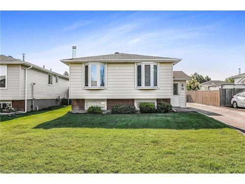 98 Billington Crescent, Hamilton, ON - Outdoor