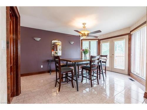 7775 St. Augustine Crescent, Niagara Falls, ON - Indoor Photo Showing Dining Room