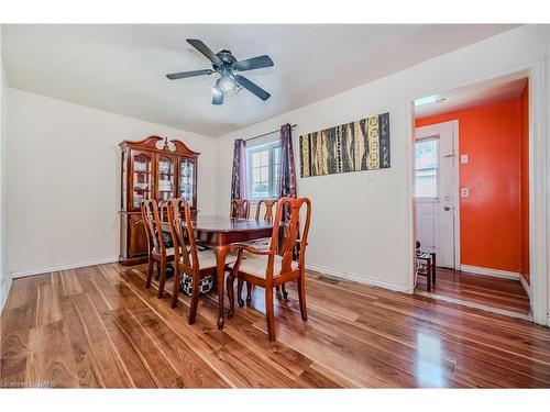 31 Kinrade Avenue, Hamilton, ON - Indoor Photo Showing Dining Room